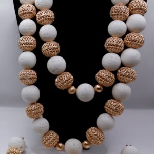 2 LAYERS OF WHITE CORALS AND GOLD BALLS